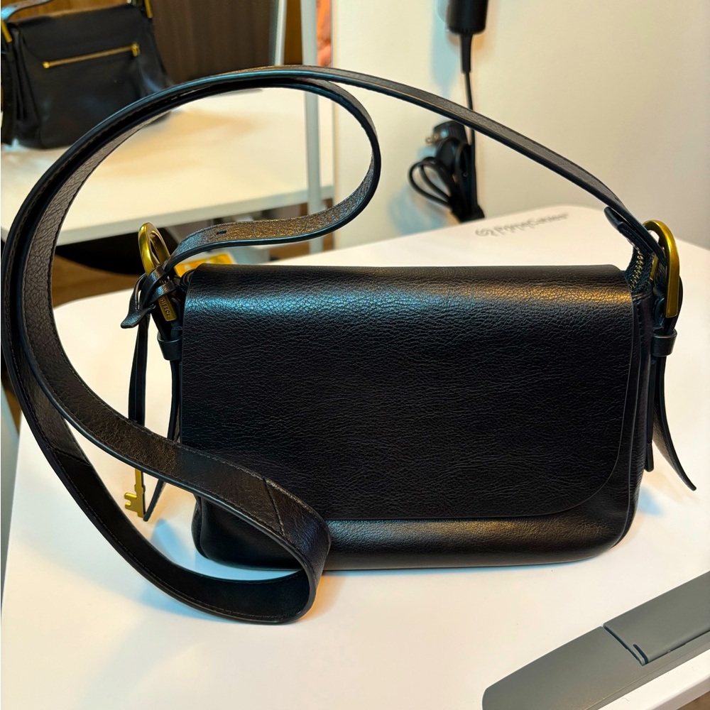 Fossil Leather Shoulder Bag